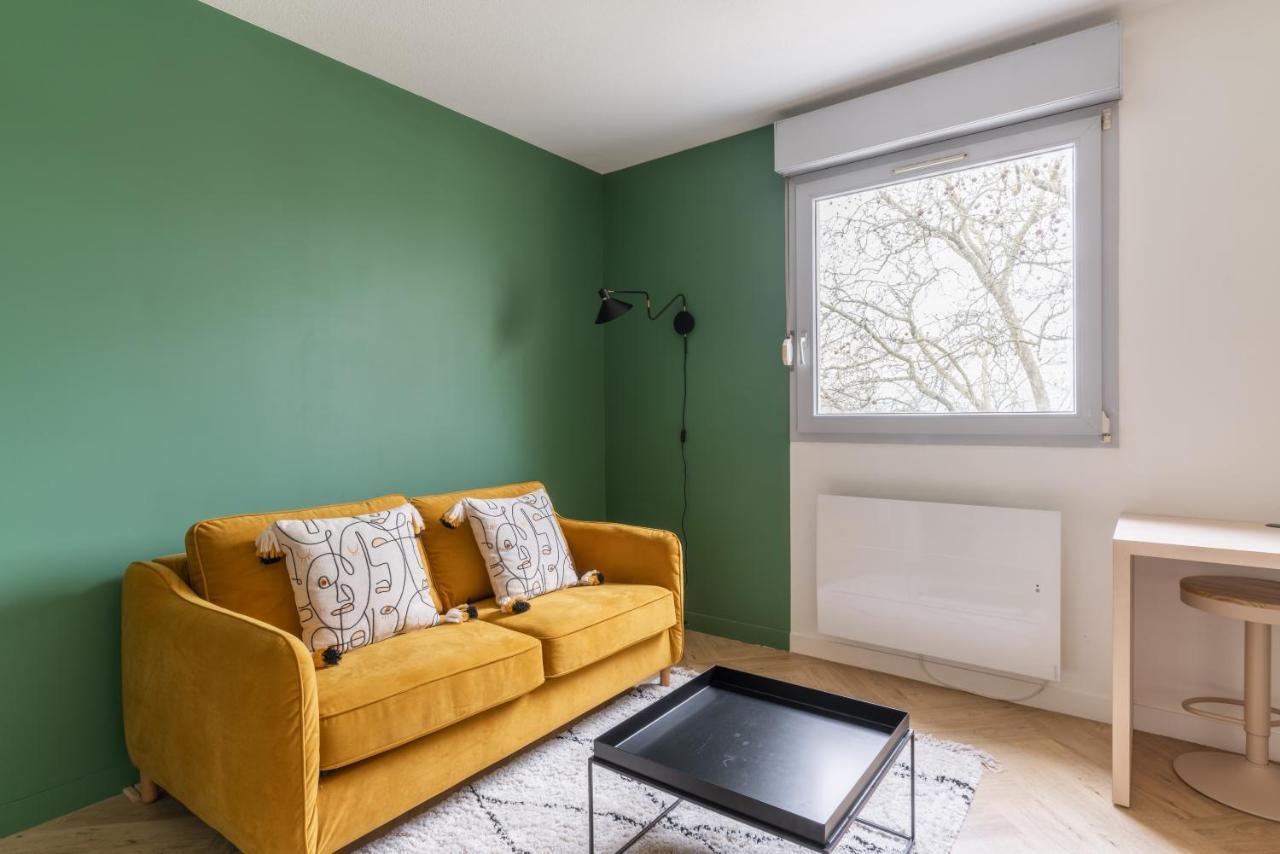 Studio Refait A Neuf Avec Parking En Bord De Loire Nantes Zewnętrze zdjęcie